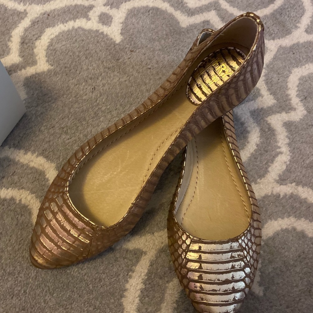 Brand New Frye Flats